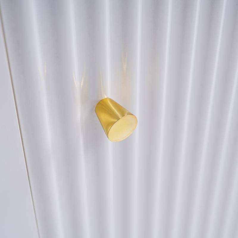 Sleek Floating Vanity for Cozy Bathrooms