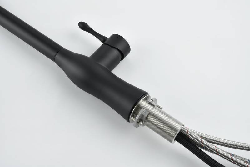 Sleek Matte Black Pull-Down Kitchen Faucet