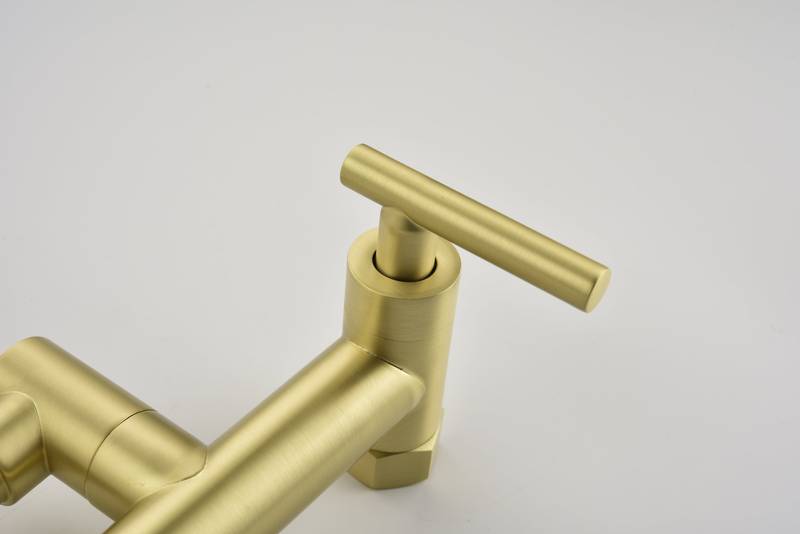 Swivel Pot Filler Faucet with Hot and Cold Water