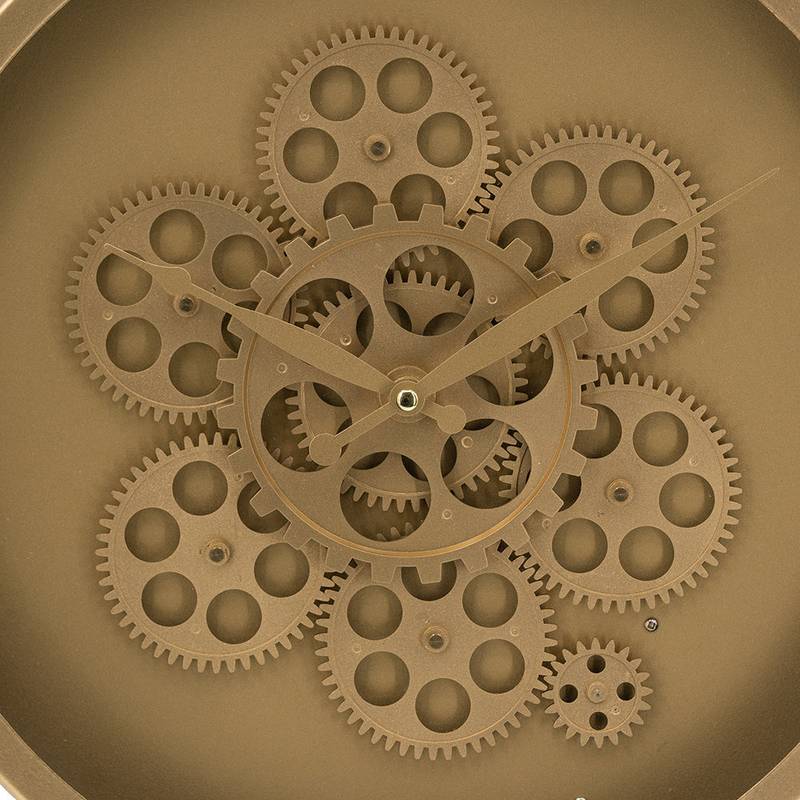 Charming Round Gear Roman Clock