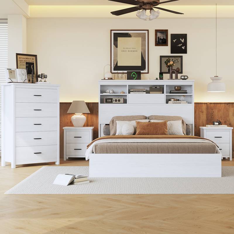 Charming Vintage Queen Bedroom Set with Nightstands and Dresser