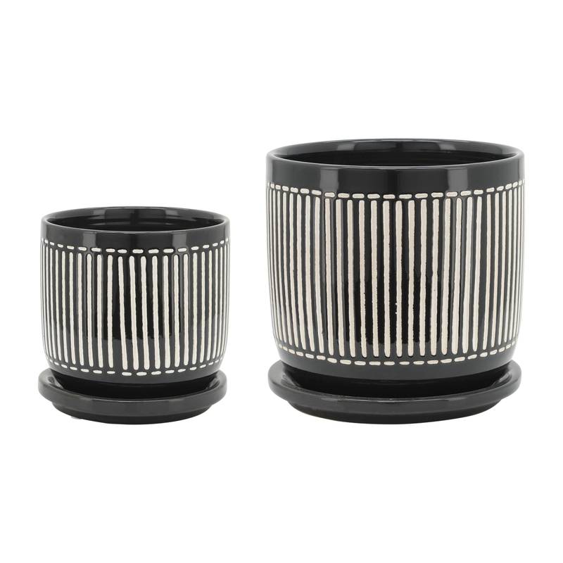 Stylish Black Vertical Planter with Saucer
