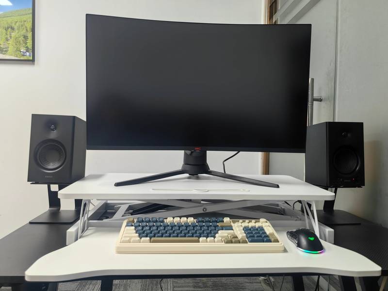 ElevatePro Adjustable Desk Riser