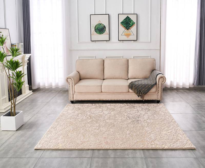 Gilded Chinchilla Luxe Faux Fur Rug