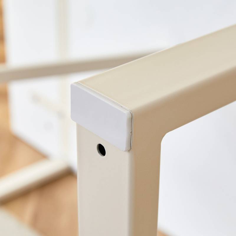 Creamy Charm Dining Table