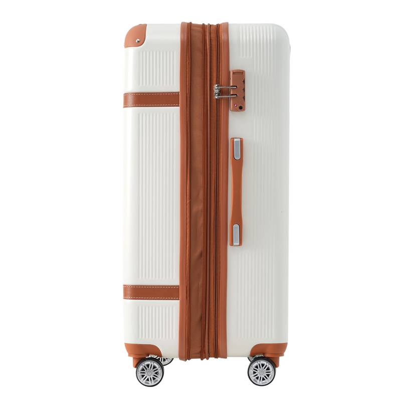 Traveler's Delight: Ultimate 3-Piece Spinner Luggage Set with TSA Lock