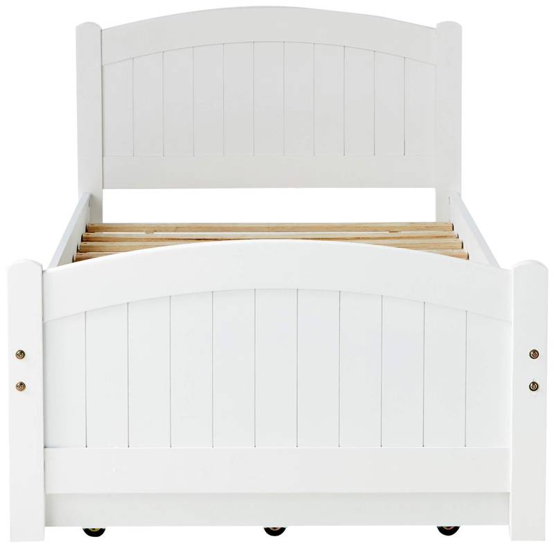 Cozy Twin Trundle Bed in White Pine
