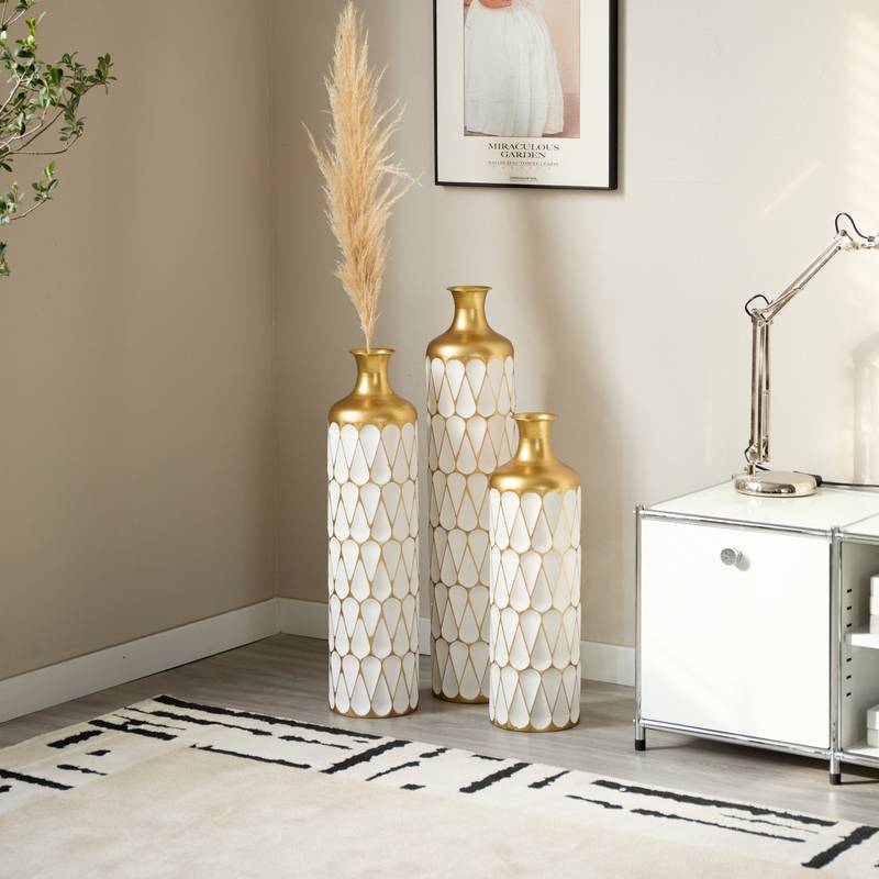 Chic Droplet Trio: Modern White Metal Vases