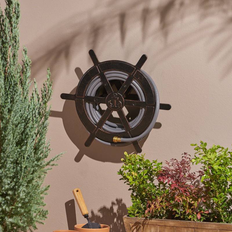 Nautical Charm Hose Holder
