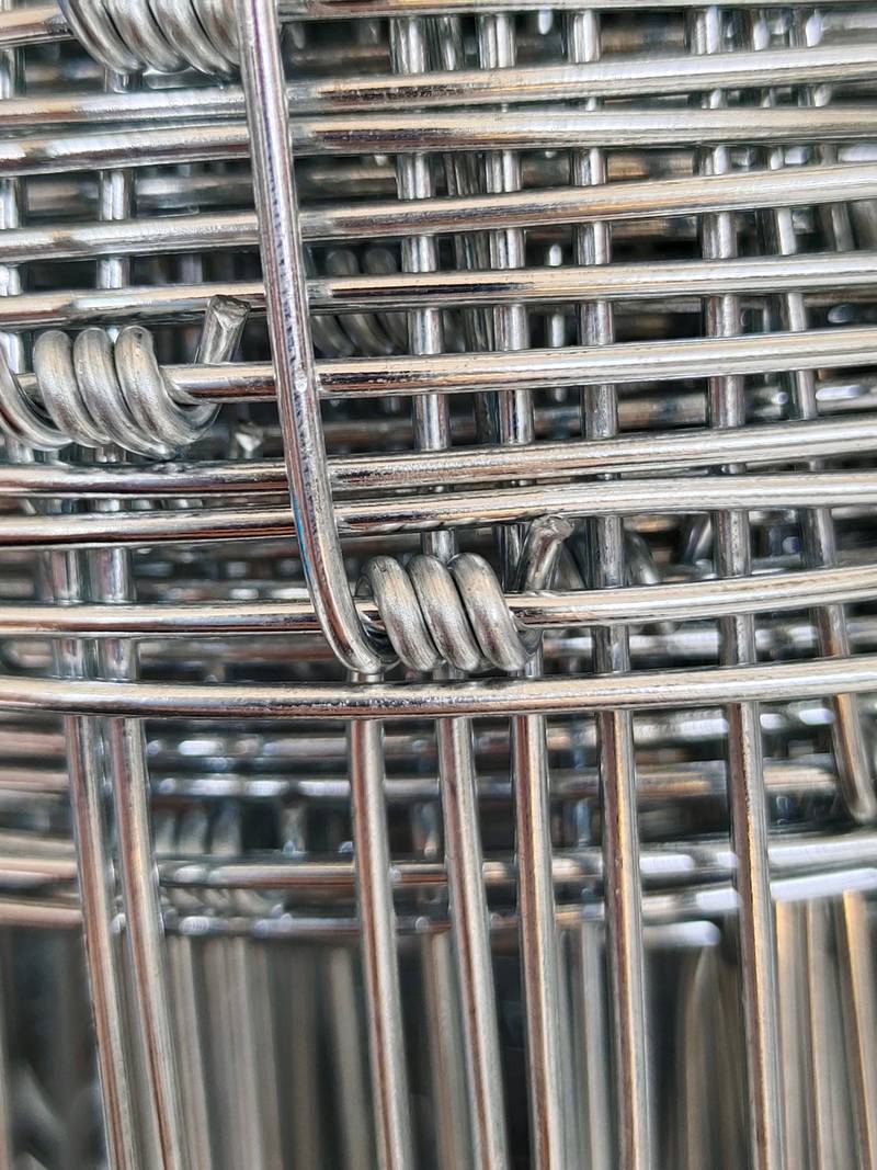 Durable Galvanized Livestock Fence – Protect Your Animals with Confidence!