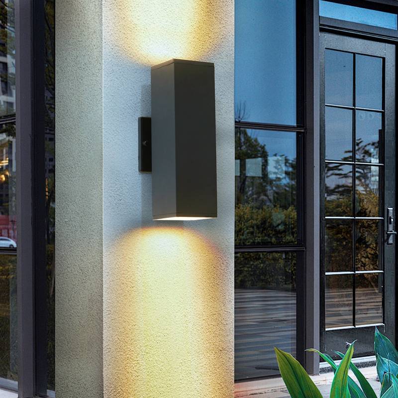 Modern Outdoor Wall Lights - Stylish & Weatherproof Duo