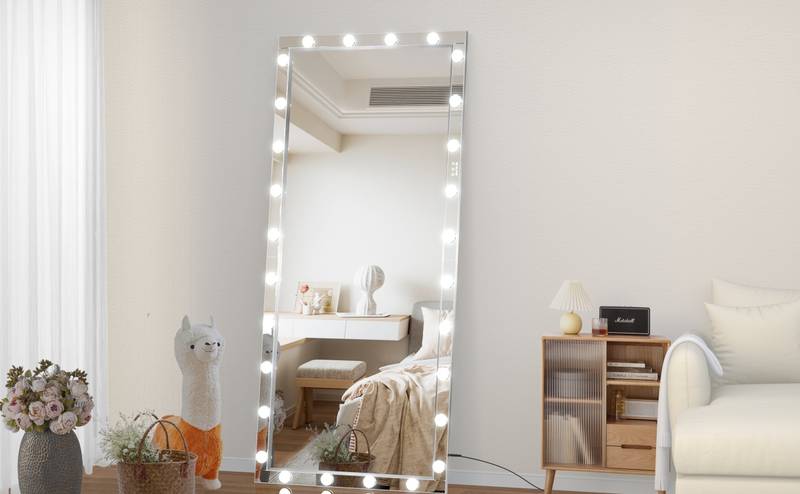 Glam Light-Up Full-Length Mirror