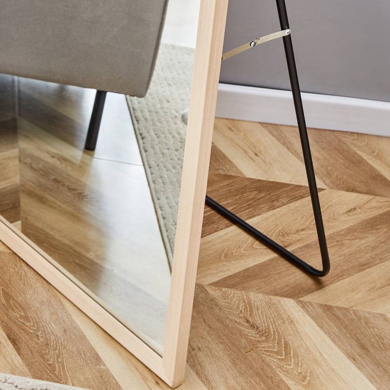 Stylish Full-Length Mirror for Every Space