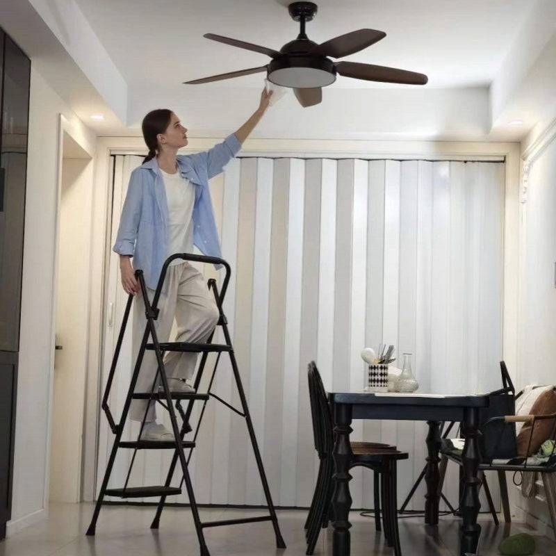 EasyFold Four-Step Ladder