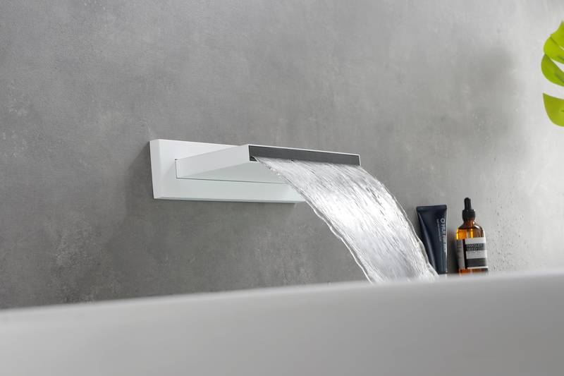 Cascade Shower Tub Filler