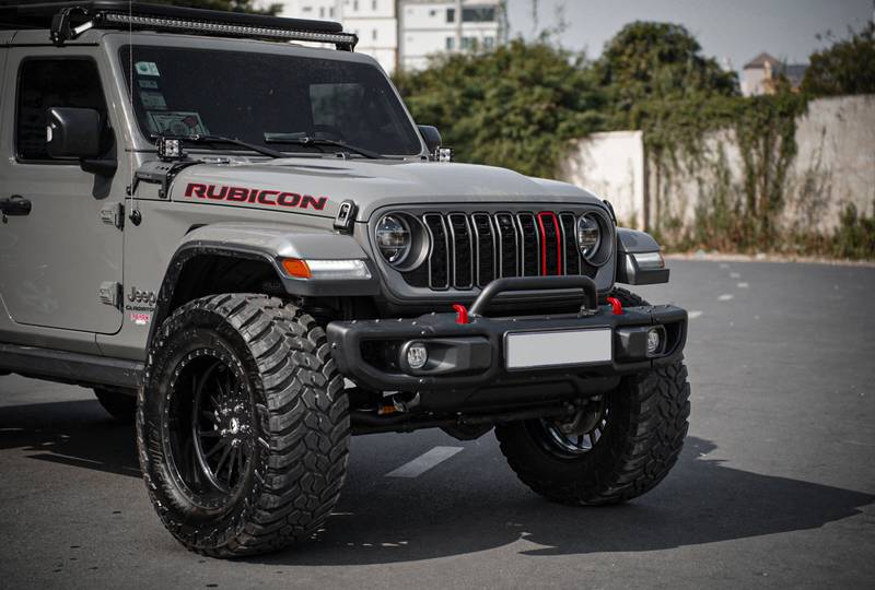 Stylish Front Mesh Grille for Jeep Wrangler JL/JT