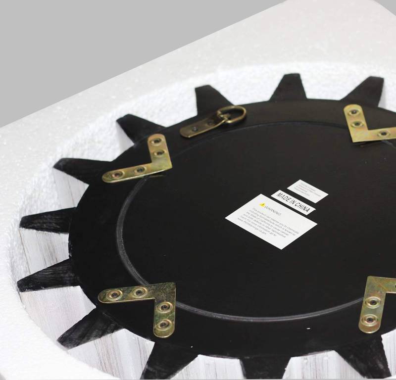 Rustic Gear-Shaped Decorative Mirror