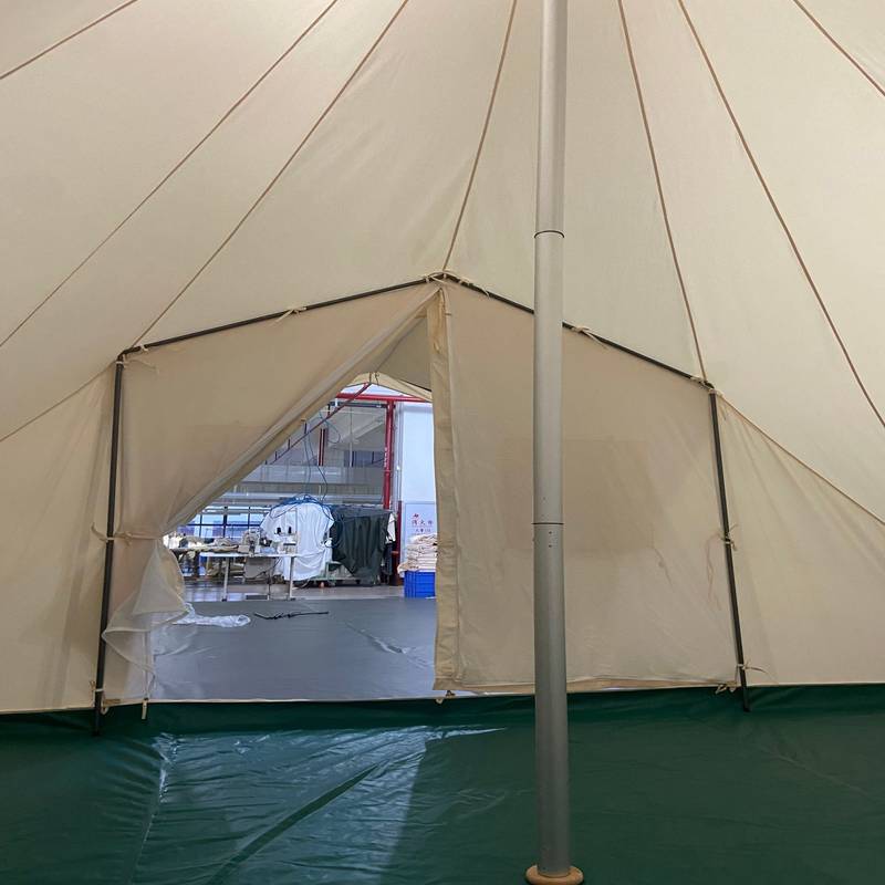 Cozy Canvas Glamping Bell Tent