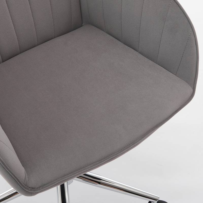 Cozy Comfort Swivel Chair