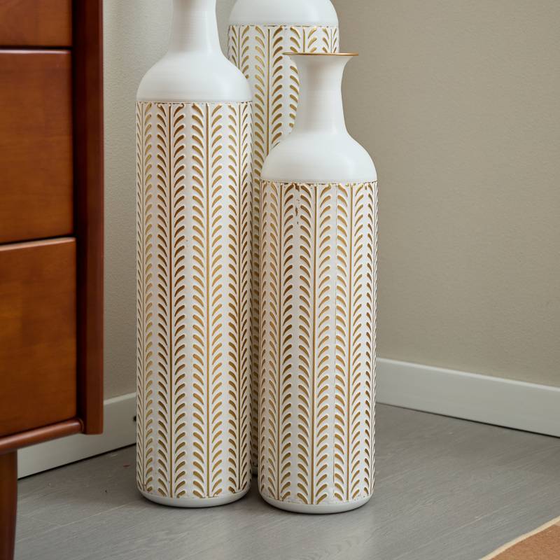Chic White Metal Vase Set for Stunning Home Decor