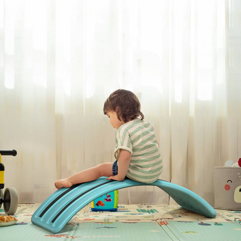 Curvy Kids Balance Board - Wobble and Play!