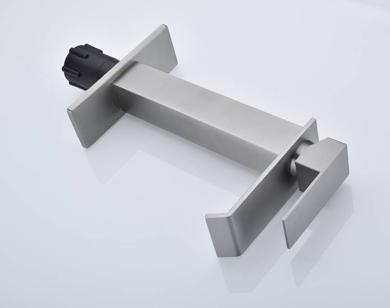 Streamline Spa Bathroom Faucet