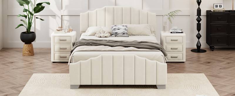Lavish Velvet Bedroom Set with Tufted Bed & Chic Nightstands