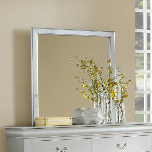 Platinum Elegance Louis Philippe Mirror