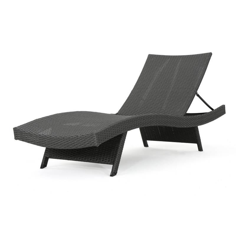Salem Wicker Chaise Lounge Duo