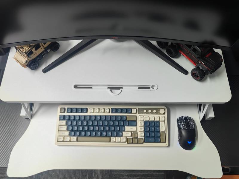 ElevatePro Adjustable Desk Riser