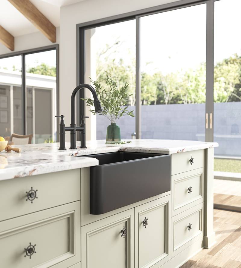 Charming White Farmhouse Apron Sink