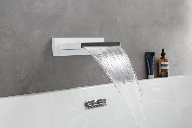 Cascade Shower Tub Filler