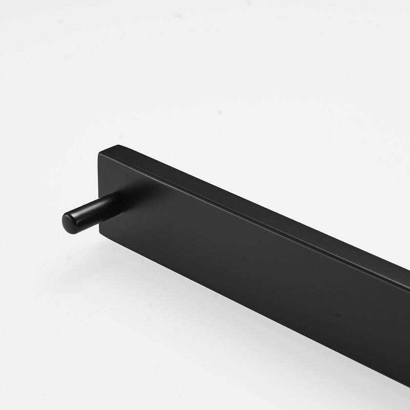 Sleek Stainless Steel Towel Bar