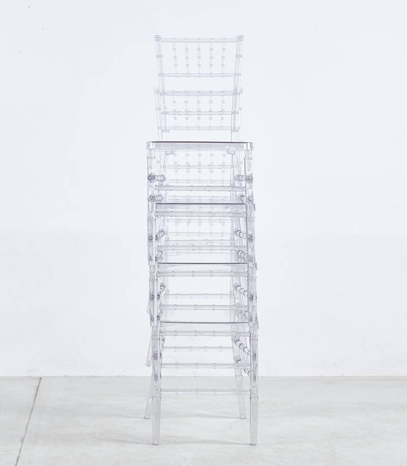 Chic Plastic Dining Chair Set
