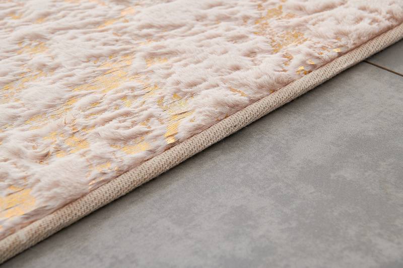 Gilded Chinchilla Luxe Faux Fur Rug