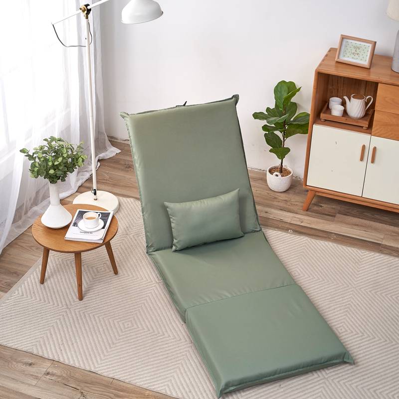 Adventure Lounger: The Ultimate Foldable Recliner