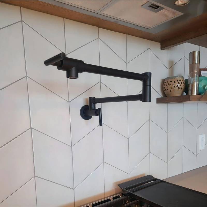 Stretchable Pot Filler Faucet - Matte Black