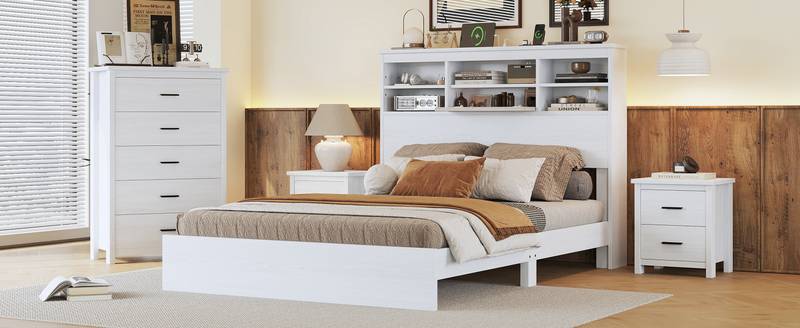 Charming Vintage Queen Bedroom Set with Nightstands and Dresser