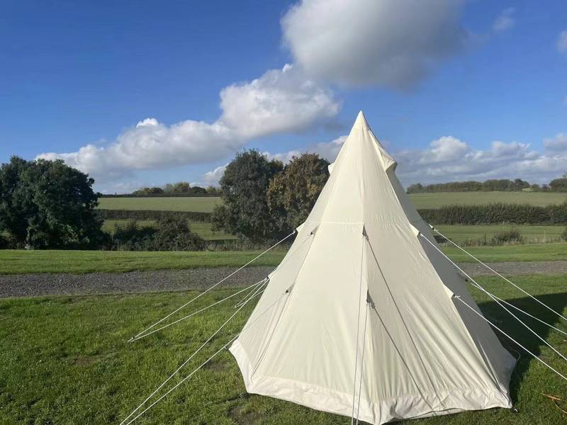 Cozy GlampTent - All-Season Family Adventure Tent!