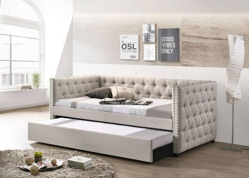 Cozy Beige Twin Daybed & Trundle