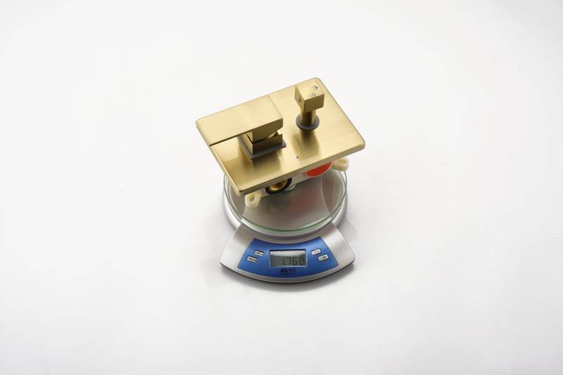 Luxurious Gold Rain Shower Set with Handheld Option