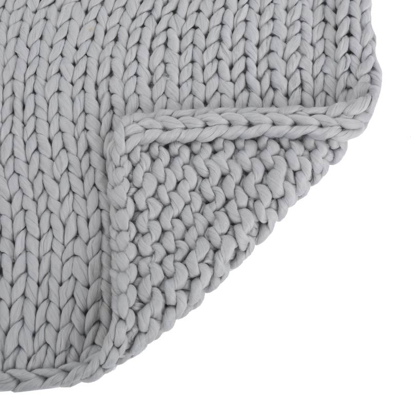 Cozy Throw Bliss