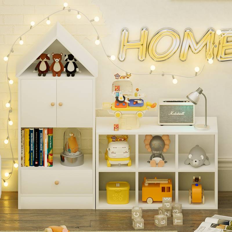 Playful House Bookshelf - Fun & Functional Storage for Kids!