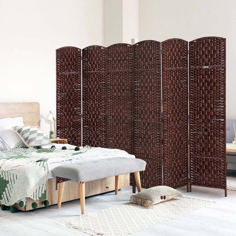 Cozy Wicker Room Divider - Stylish Privacy Screen