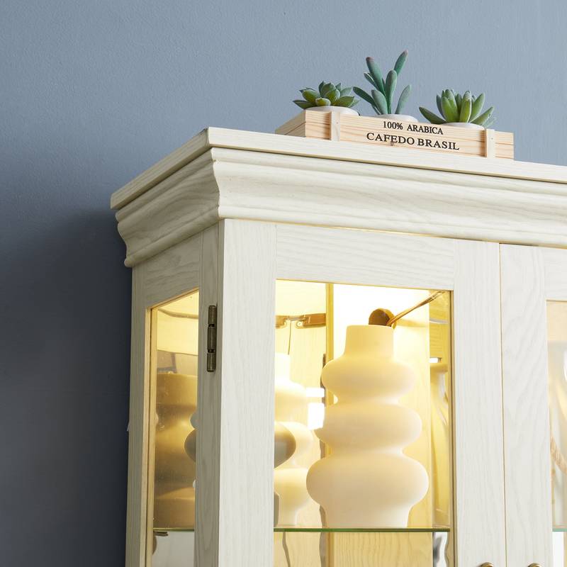 Elegant Glass Display Cabinet with Lights