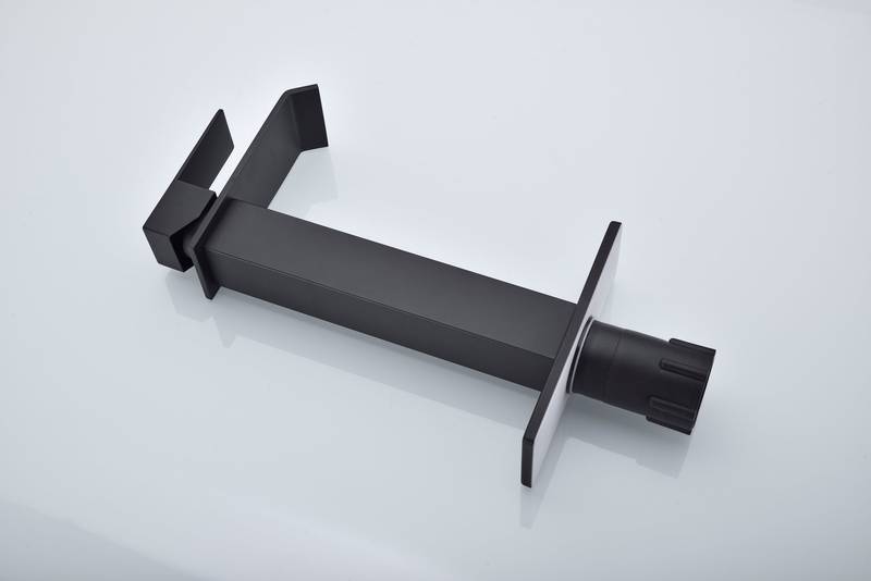 Splash Flow Bathroom Faucet