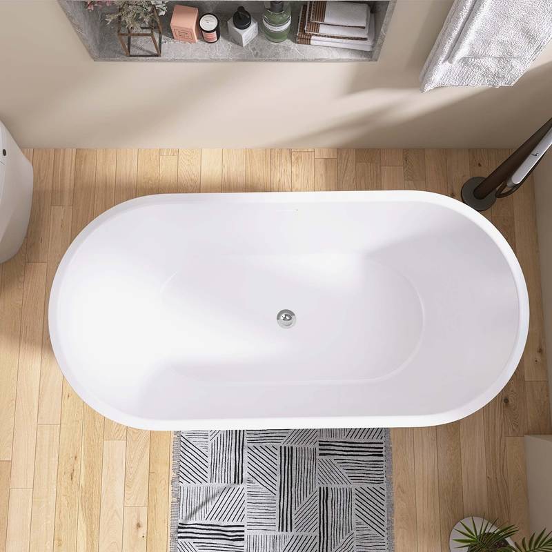 Luxurious Oval Soaking Tub with Modern Features