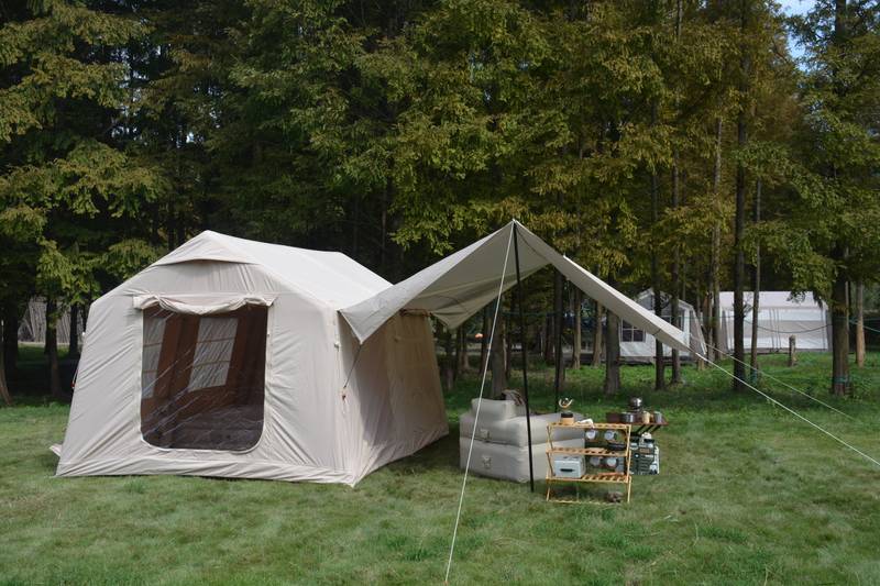 Cozy Breeze Inflatable Glamping Tent