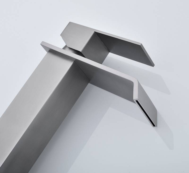 Streamline Spa Bathroom Faucet