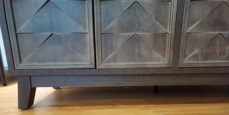 Chic Vintage Buffet Cabinet with Ample Storage
